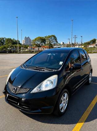 HONDA FIT 1.4 DX 16V FLEX 4P MANUAL HONDA FIT 1.4 DX 16V FLEX 4P MANUAL